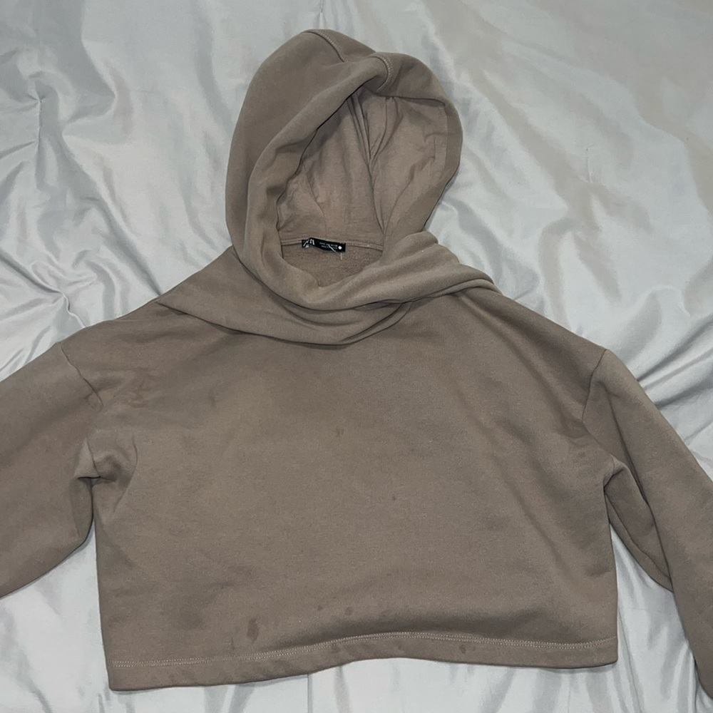 Zara cropped sweatshirt size small
